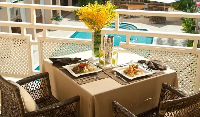Sandals All Inclusive - Couples Only (adults Only) Montego Bay