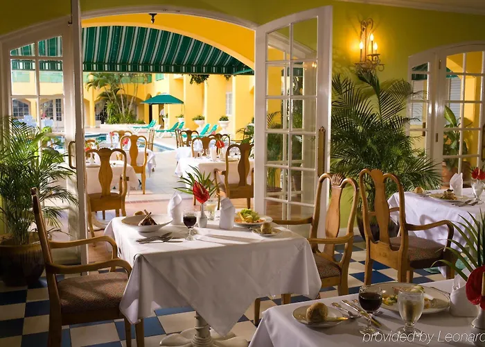 Sandals All Inclusive - Couples Only (adults Only) 5*