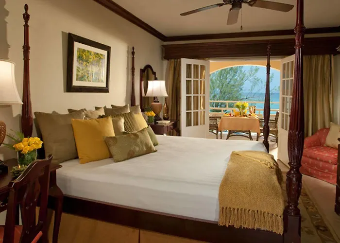 Sandals All Inclusive - Couples Only (adults Only) 5*